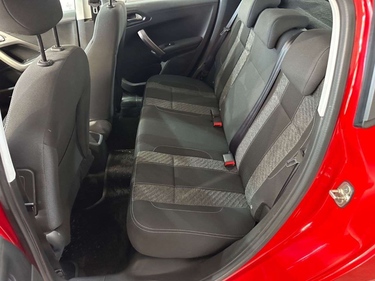 Peugeot 208 Usado en Mendoza, deRuedas