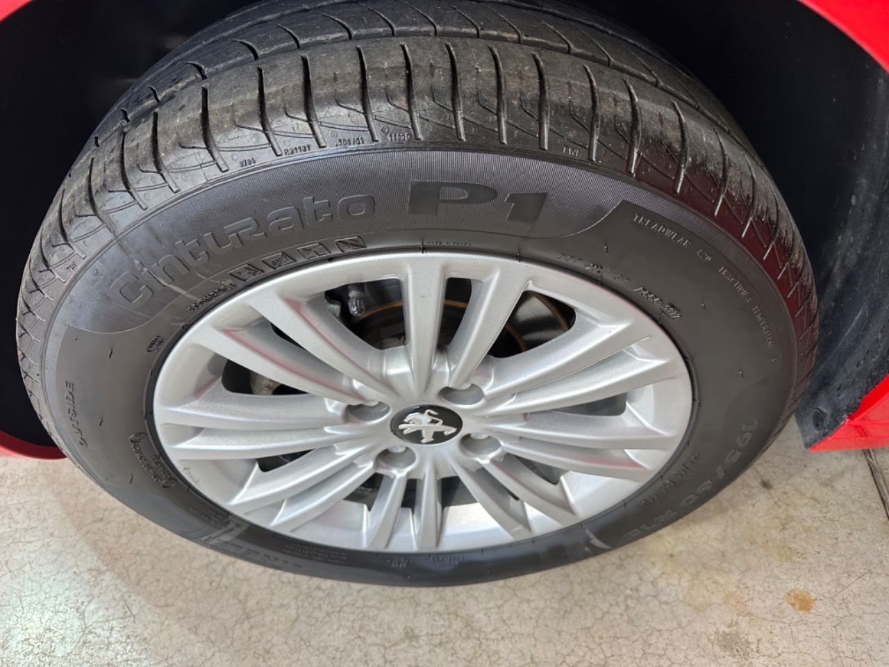 Peugeot 208 Usado en Mendoza, deRuedas