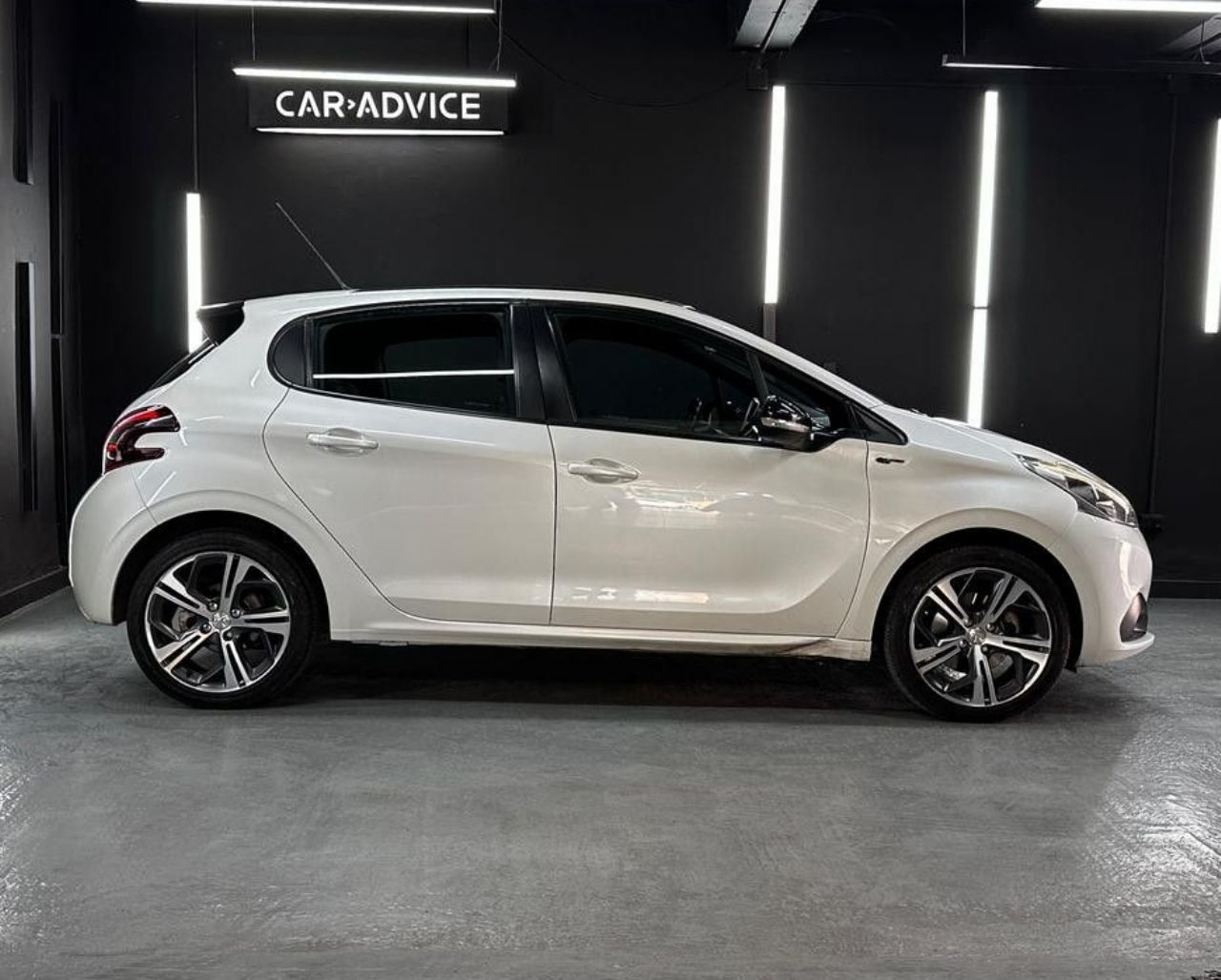 Peugeot 208 Usado en Córdoba, deRuedas