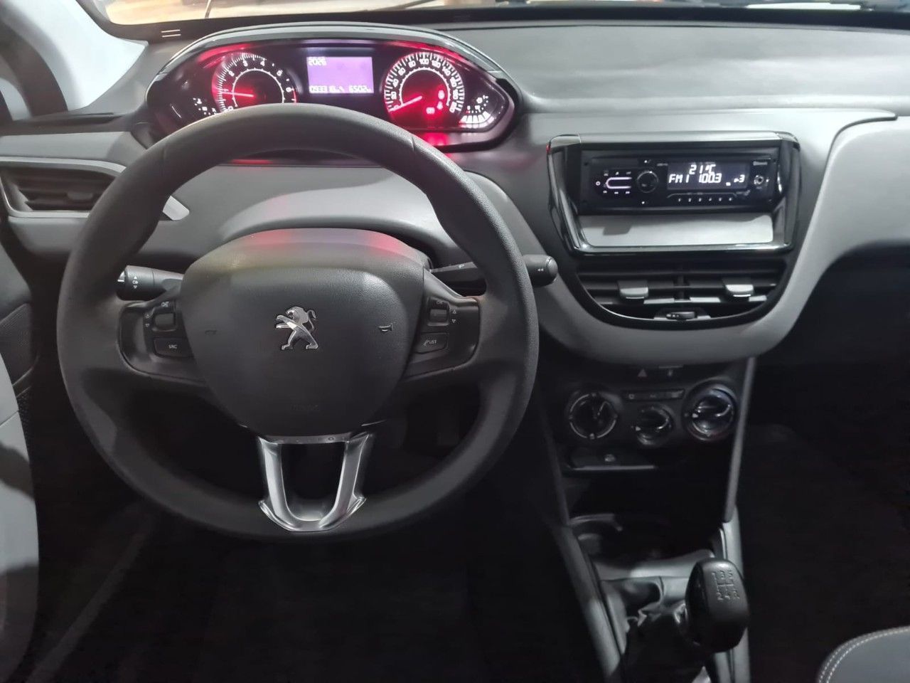 Peugeot 208 Usado en Mendoza, deRuedas