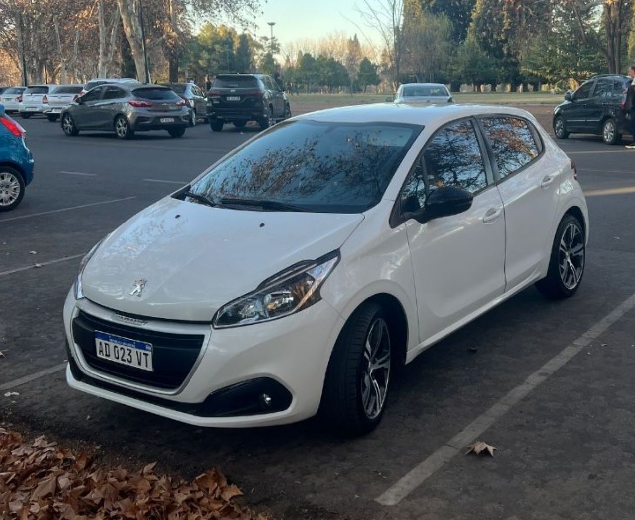 Peugeot 208 Usado en Mendoza, deRuedas