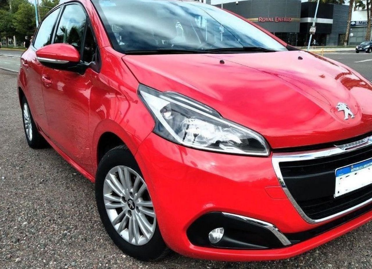 Peugeot 208 Usado en Mendoza, deRuedas