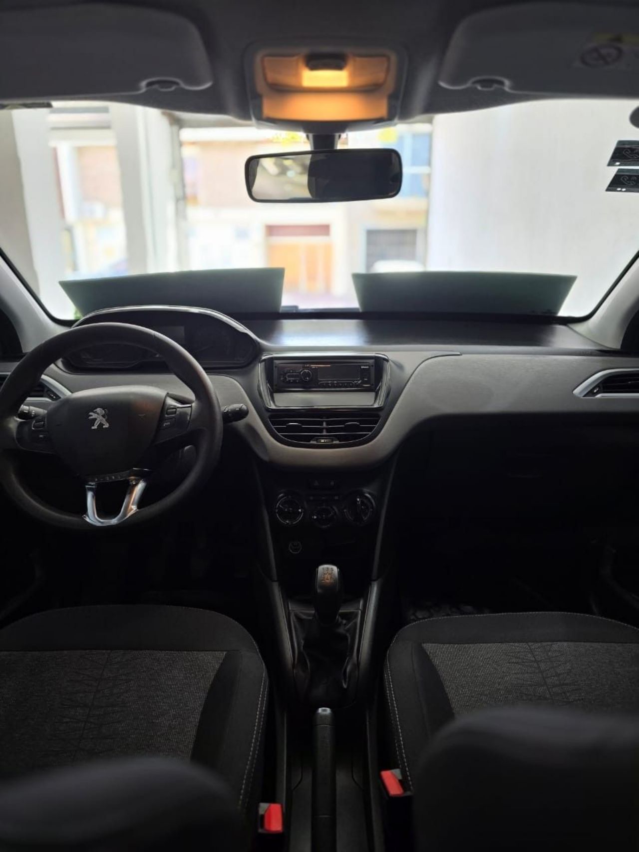 Peugeot 208 Usado Financiado en Mendoza, deRuedas