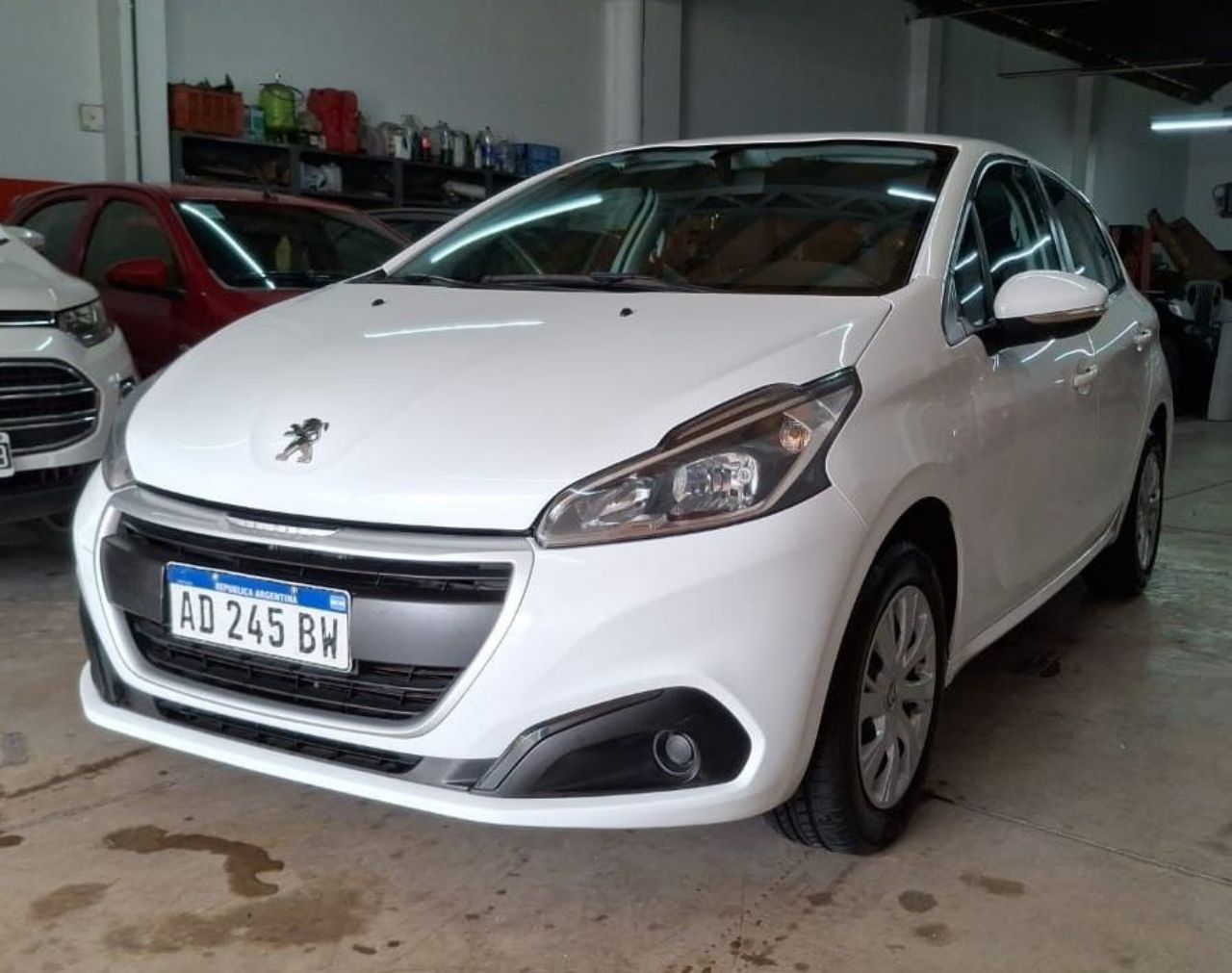 Peugeot 208 Usado Financiado en Mendoza, deRuedas