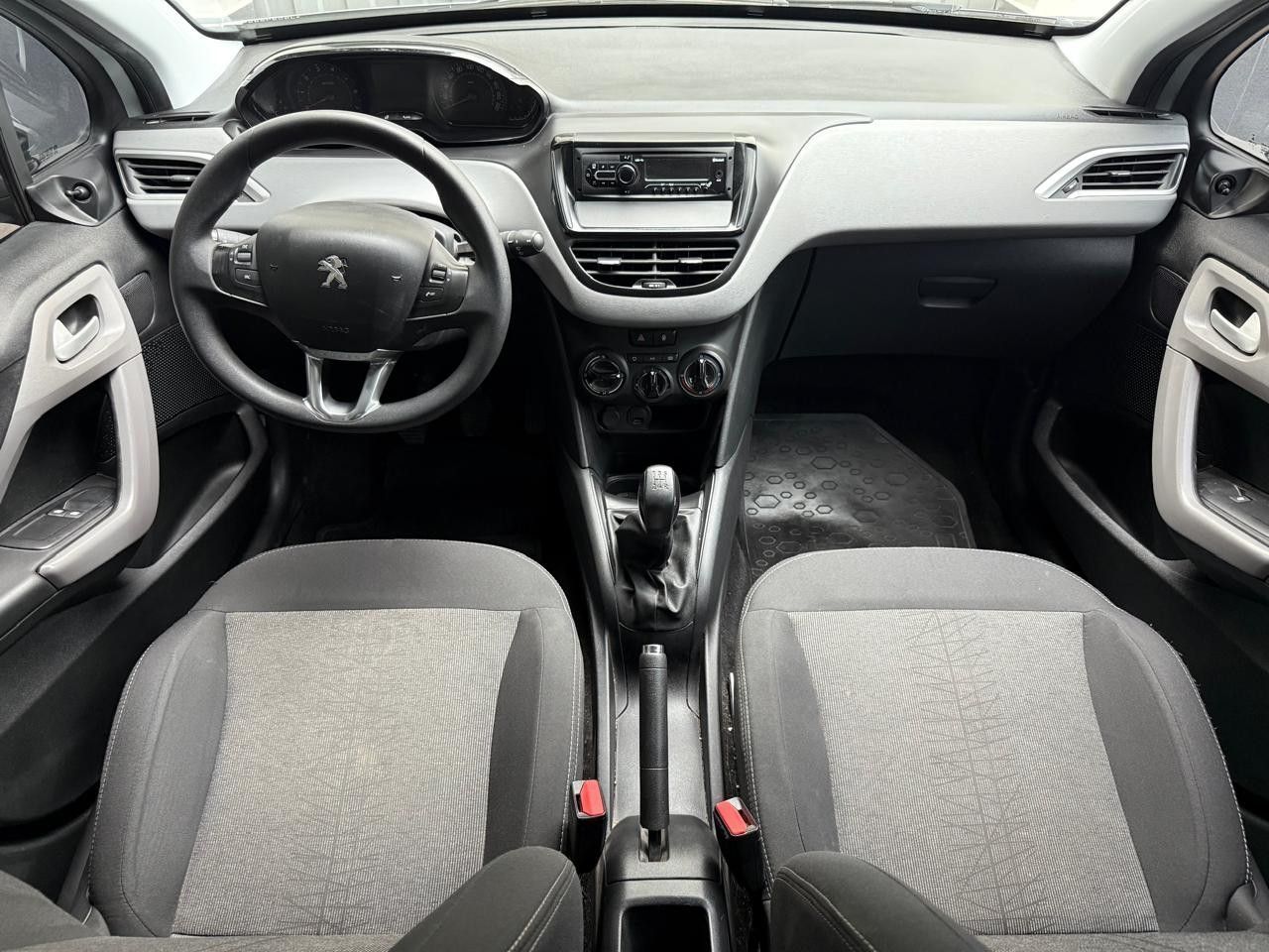 Peugeot 208 Usado Financiado en Córdoba, deRuedas