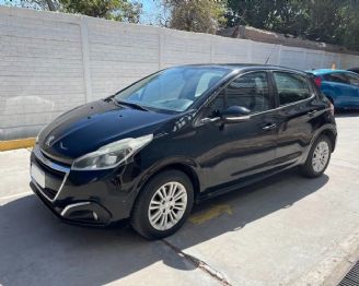 Peugeot 208 Usado en San Juan