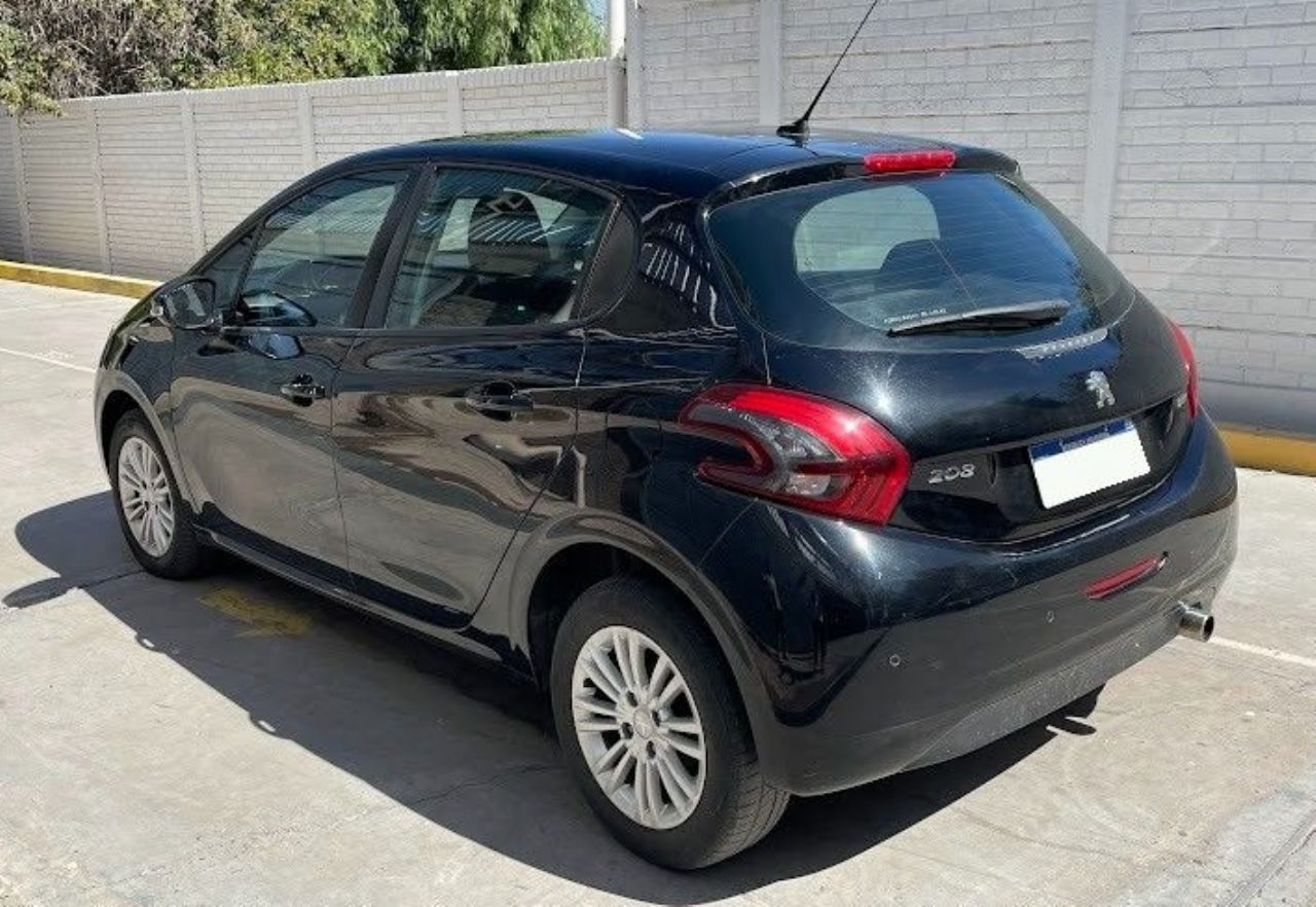 Peugeot 208 Usado en San Juan, deRuedas
