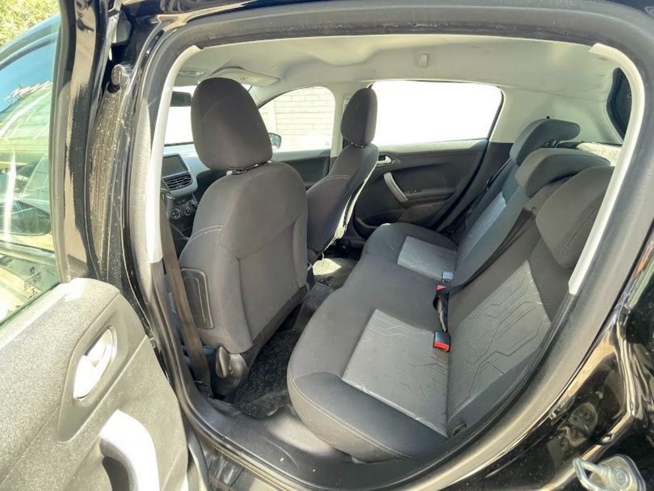 Peugeot 208 Usado en San Juan, deRuedas