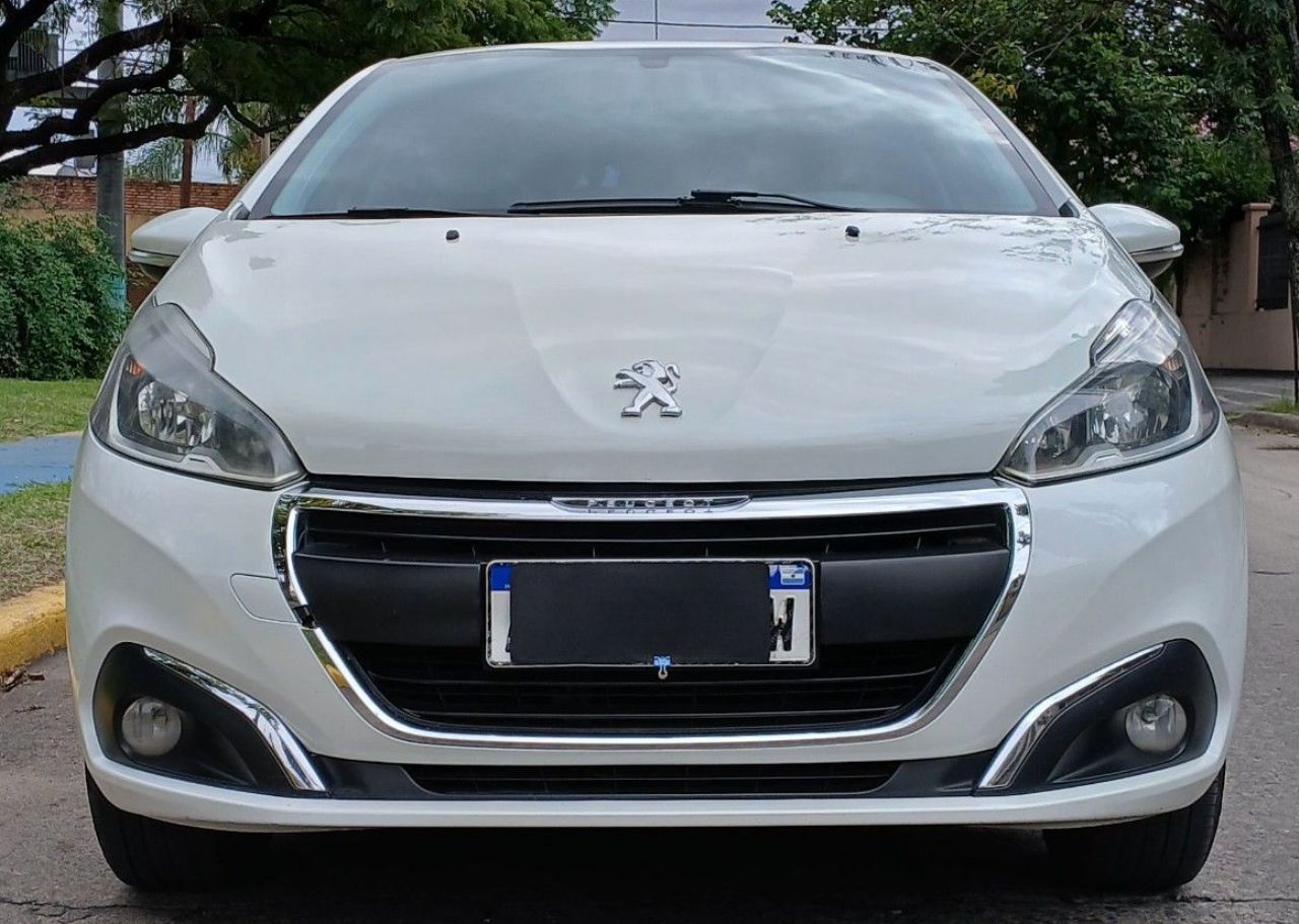 Peugeot 208 Usado Financiado en Córdoba, deRuedas