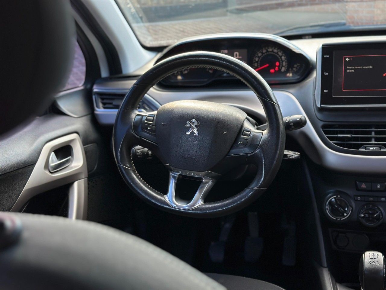 Peugeot 208 Usado Financiado en Córdoba, deRuedas