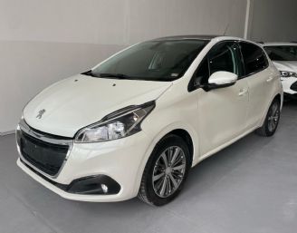 Peugeot 208 Usado en Córdoba Financiado