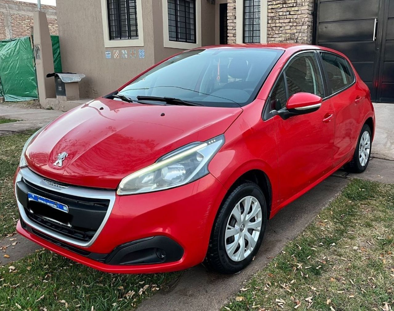Peugeot 208 Usado en Mendoza, deRuedas