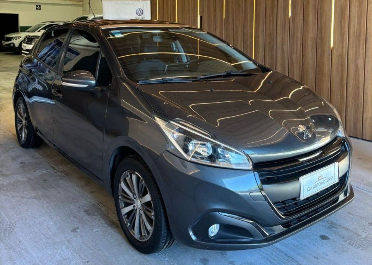 Peugeot 208 Usado Financiado en Córdoba, deRuedas
