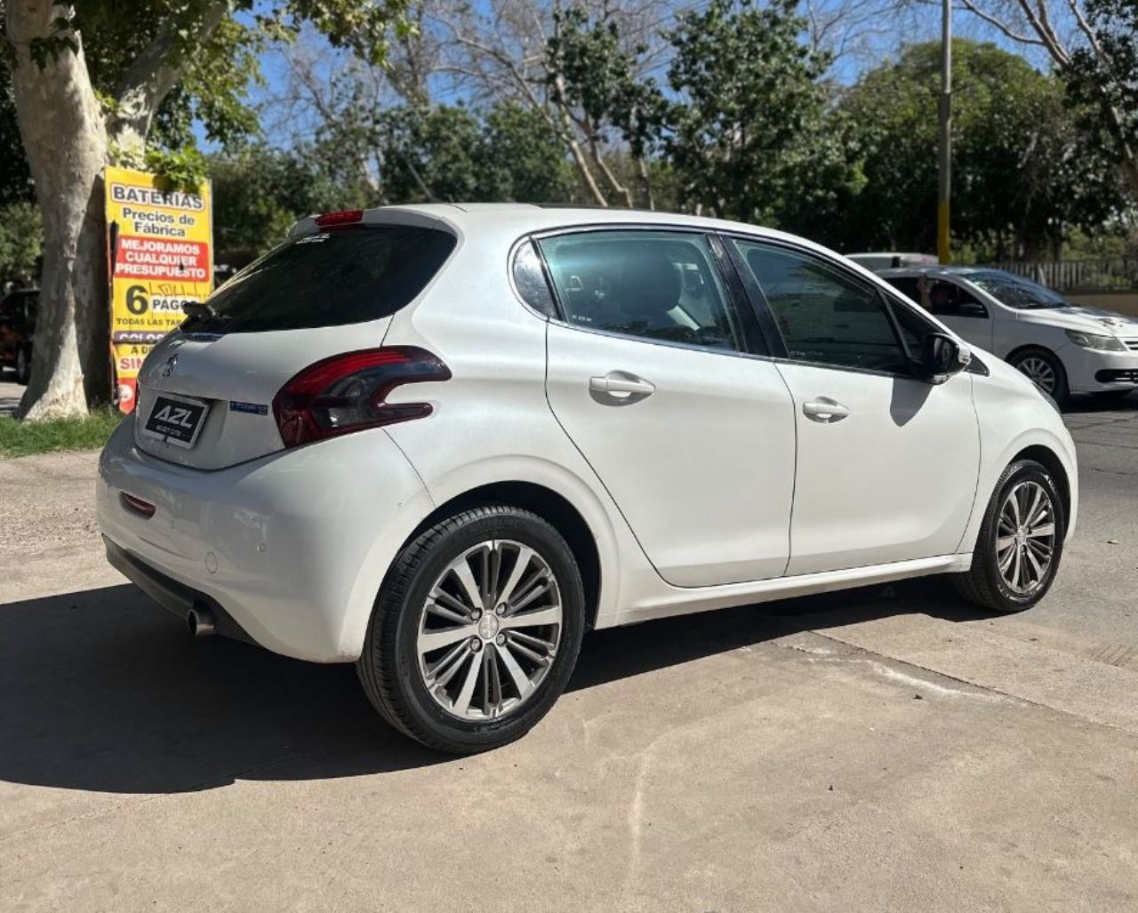 Peugeot 208 Usado en San Juan, deRuedas
