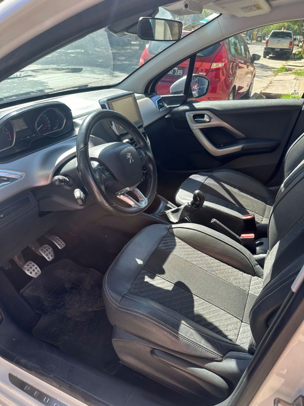 Peugeot 208 Usado en San Juan, deRuedas