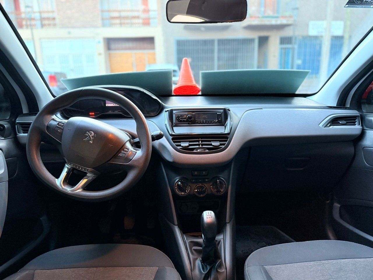 Peugeot 208 Usado Financiado en Mendoza, deRuedas