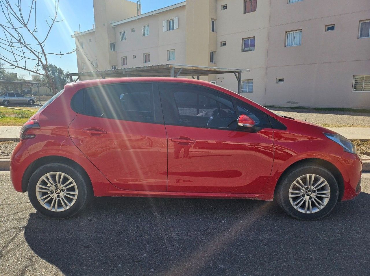 Peugeot 208 Usado en Mendoza, deRuedas