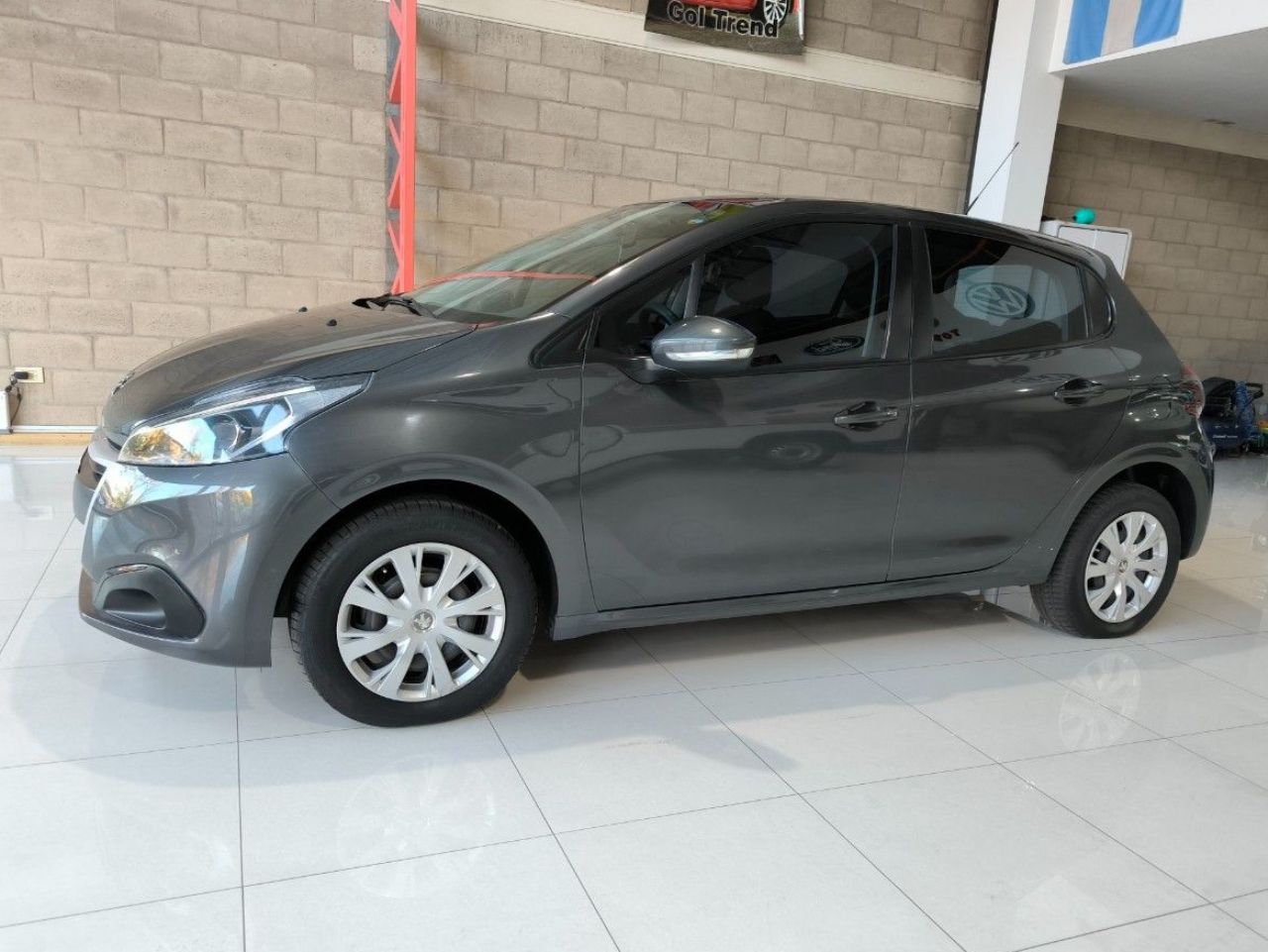 Peugeot 208 Usado en Mendoza, deRuedas