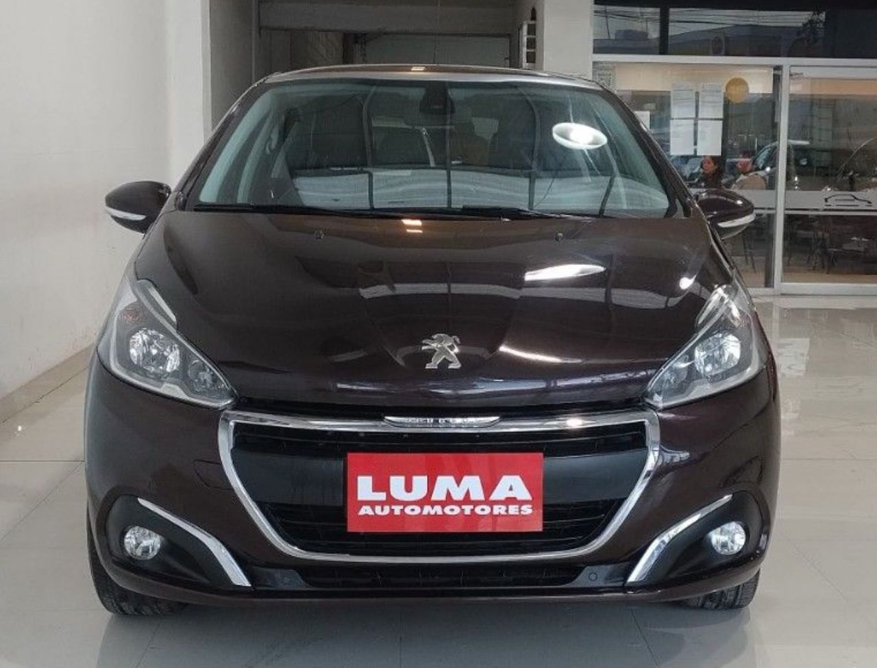 Peugeot 208 Usado Financiado en Mendoza, deRuedas