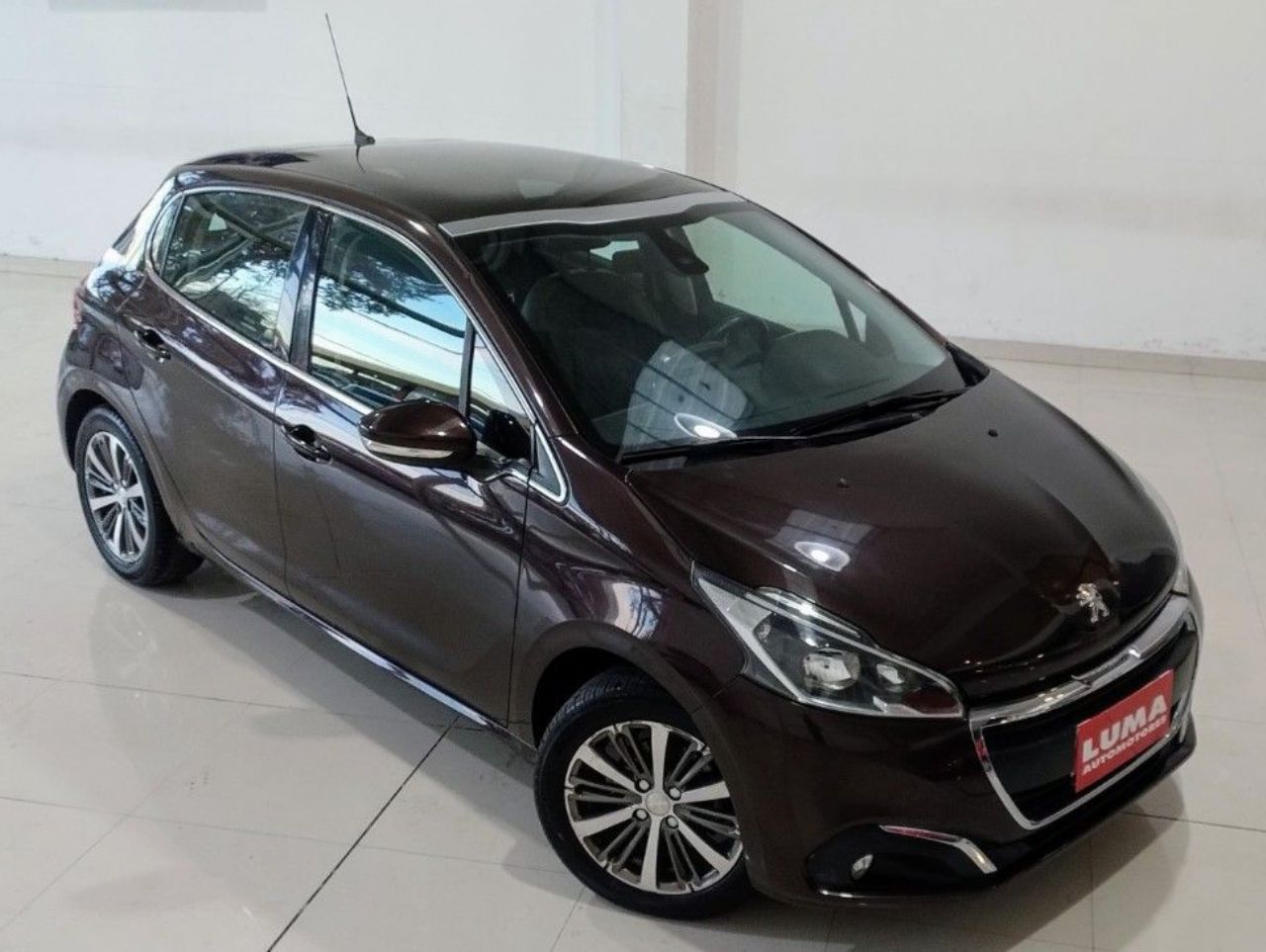 Peugeot 208 Usado Financiado en Mendoza, deRuedas