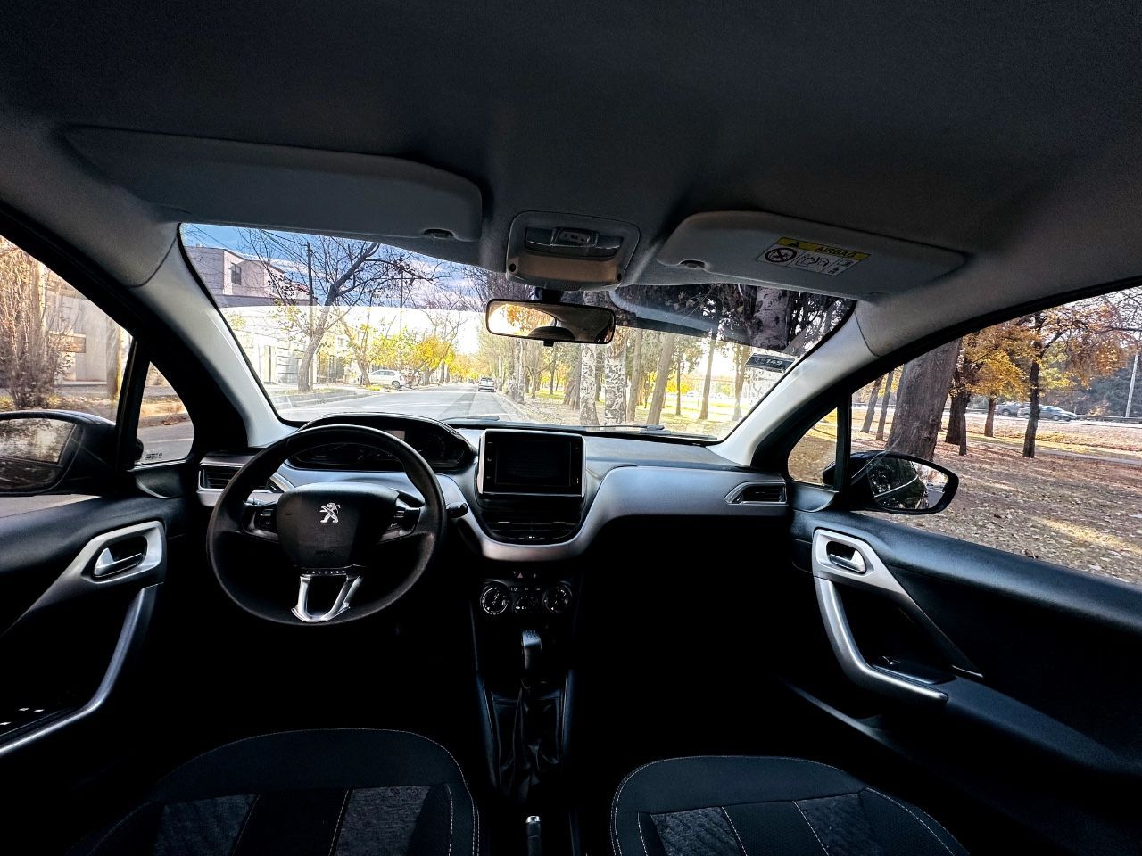 Peugeot 208 Usado en Mendoza, deRuedas