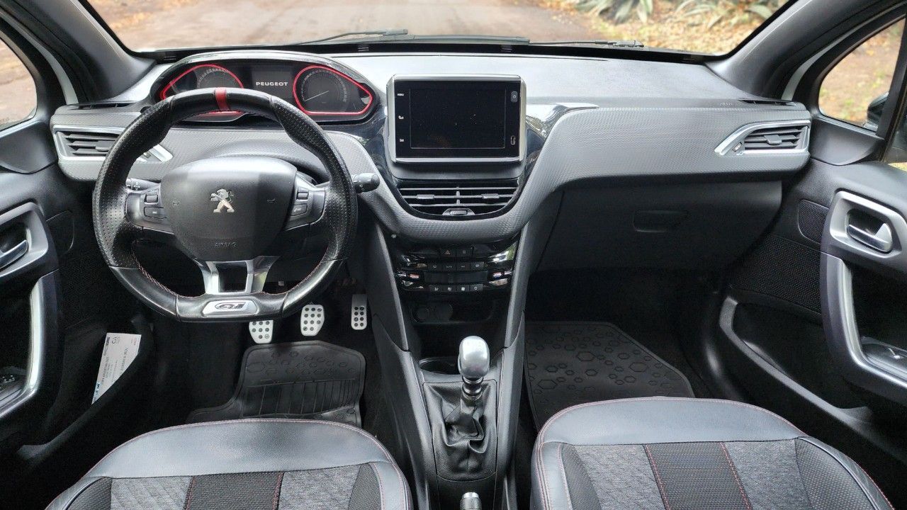 Peugeot 208 Usado Financiado en Mendoza, deRuedas