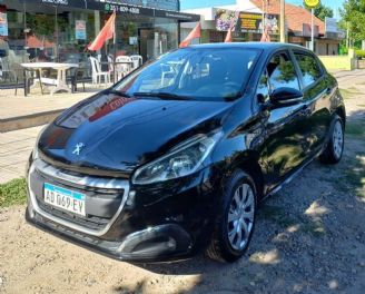 Peugeot 208 Usado en Córdoba