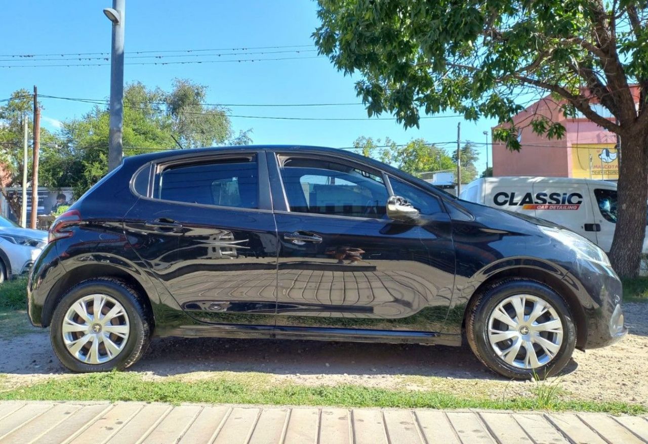 Peugeot 208 Usado en Córdoba, deRuedas