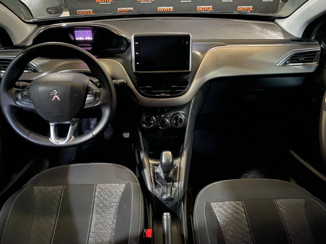 Peugeot 208 Usado en Mendoza, deRuedas