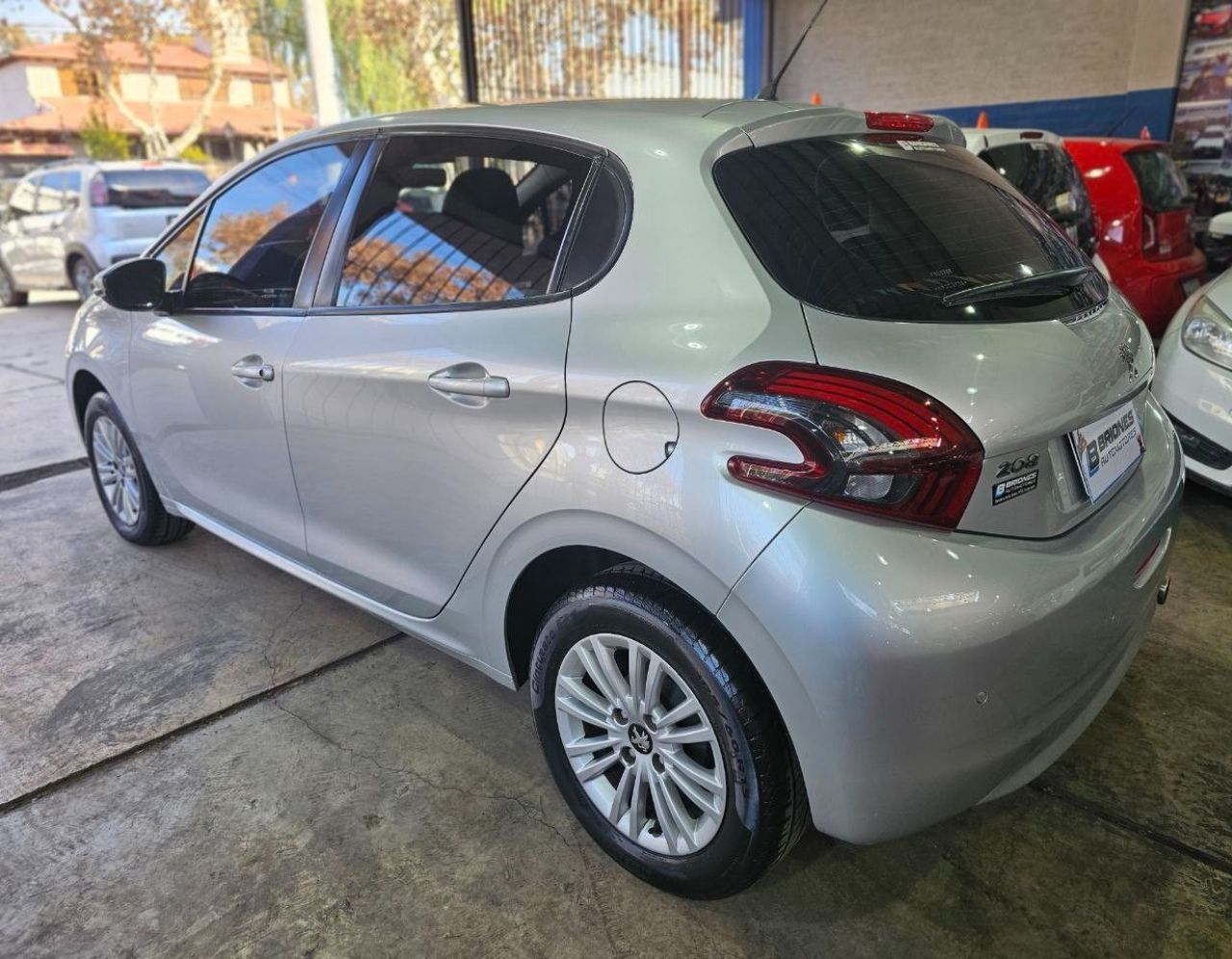 Peugeot 208 Usado en Mendoza, deRuedas