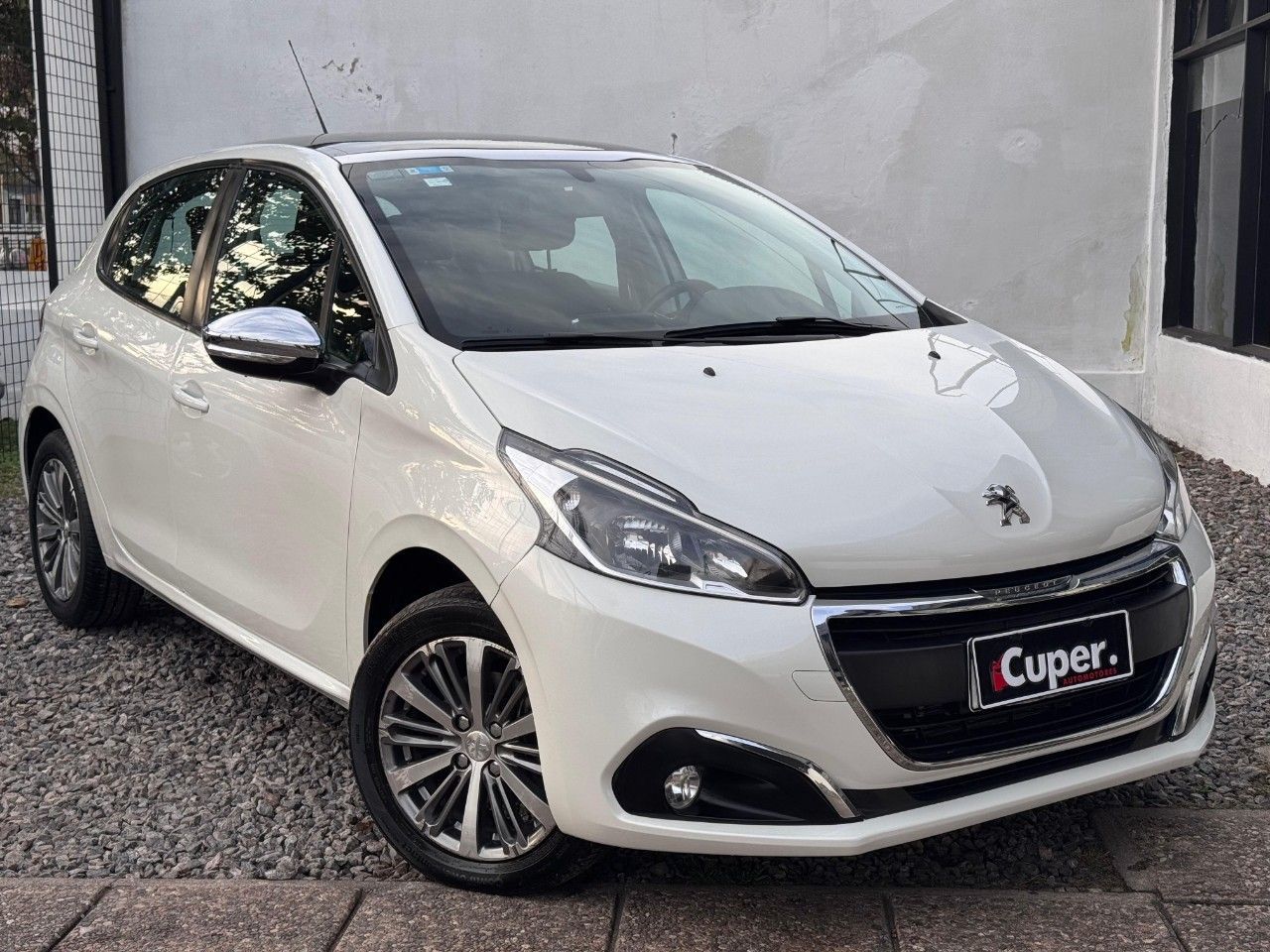 Peugeot 208 Usado Financiado en Córdoba, deRuedas