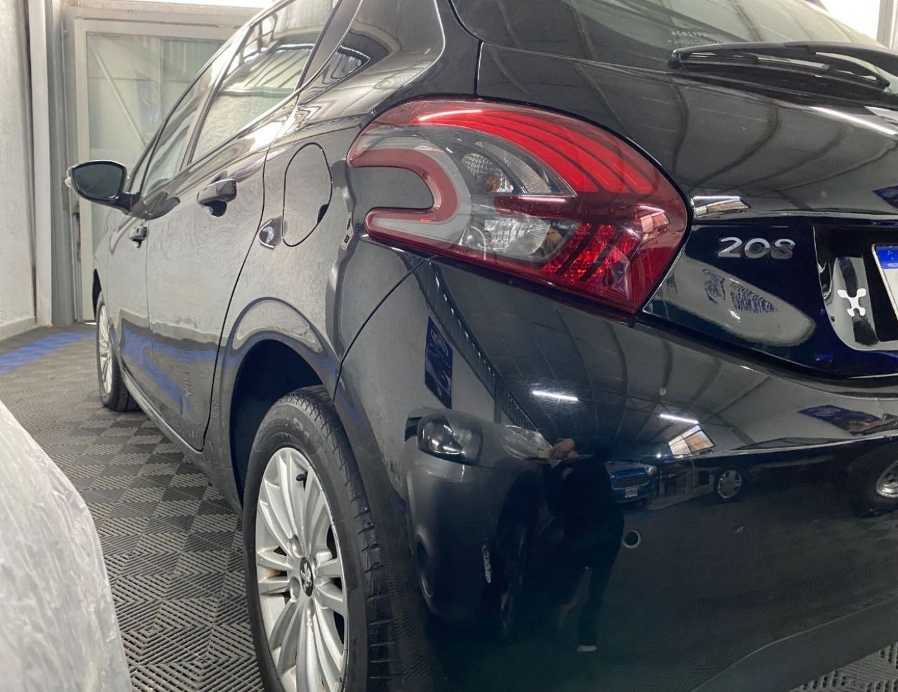 Peugeot 208 Usado Financiado en Mendoza, deRuedas