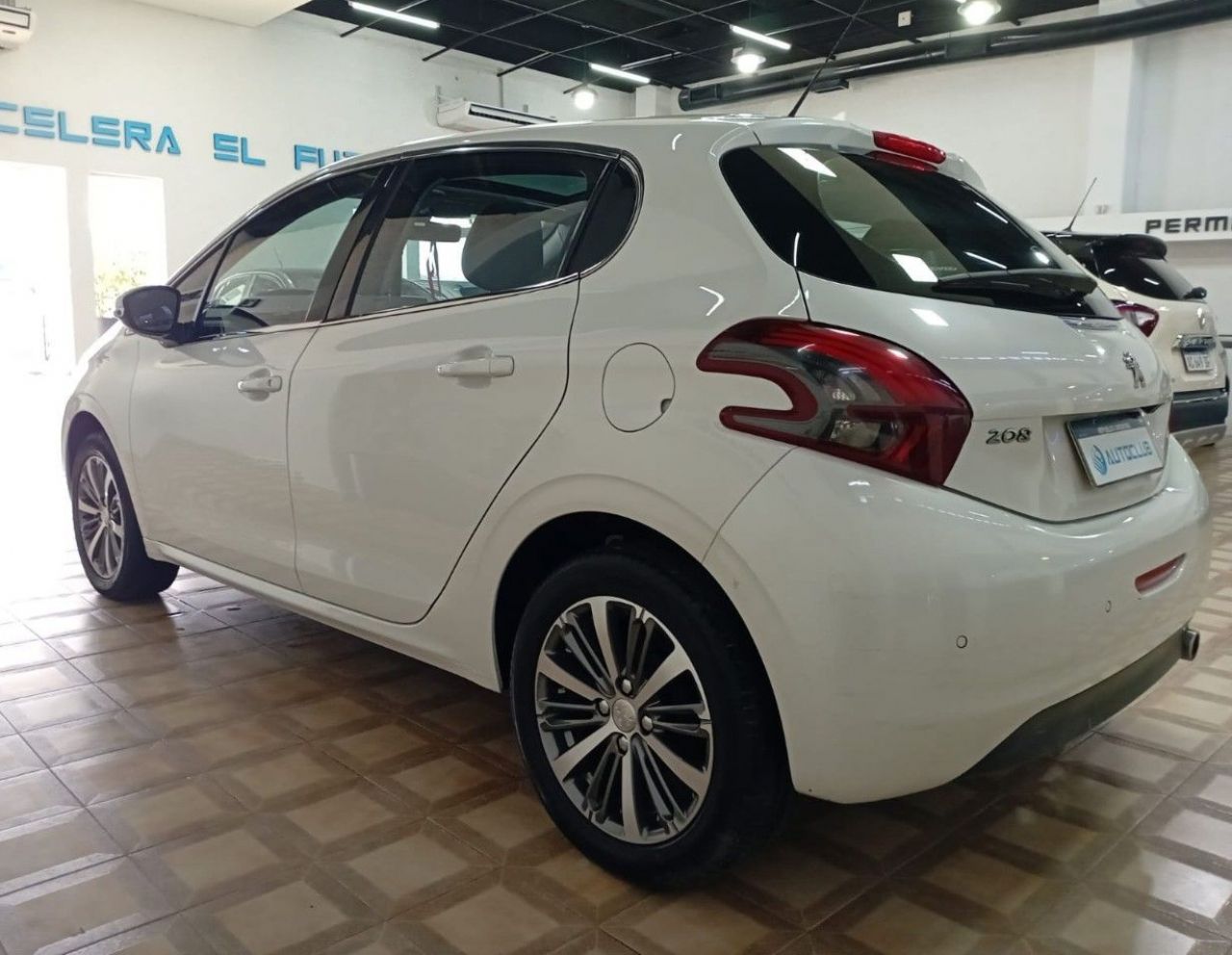Peugeot 208 Usado Financiado en Córdoba, deRuedas