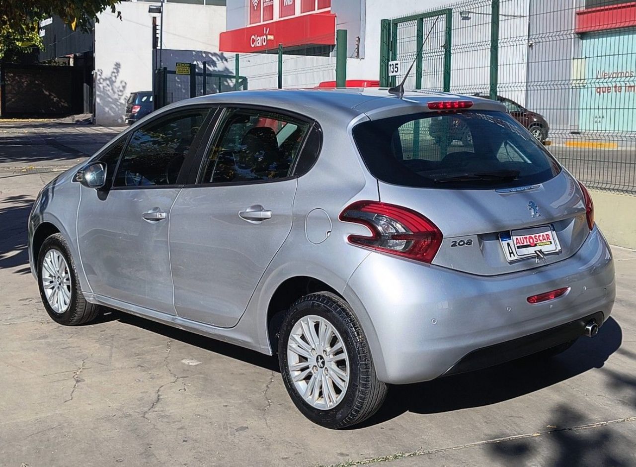 Peugeot 208 Usado Financiado en Mendoza, deRuedas