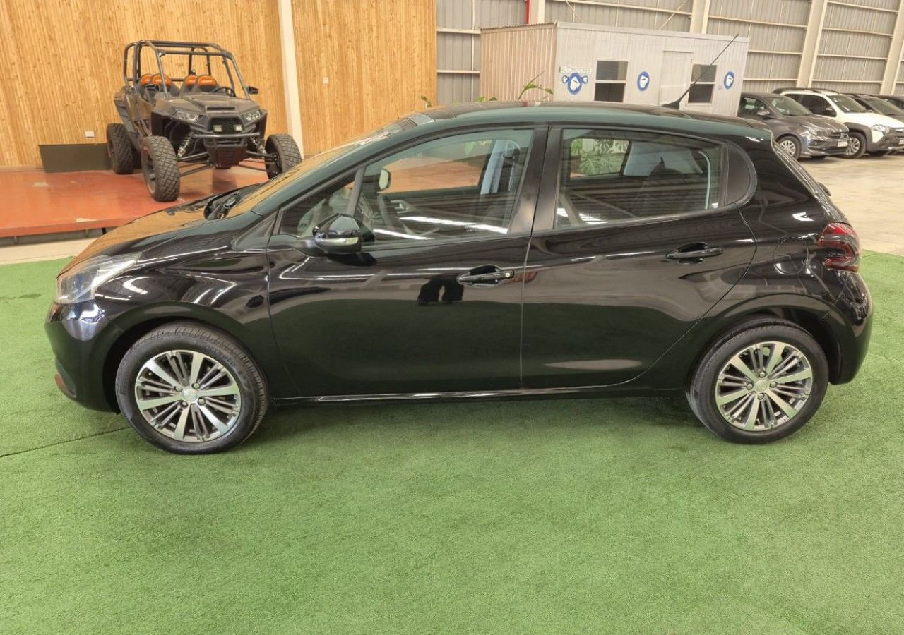Peugeot 208 Usado Financiado en Córdoba, deRuedas