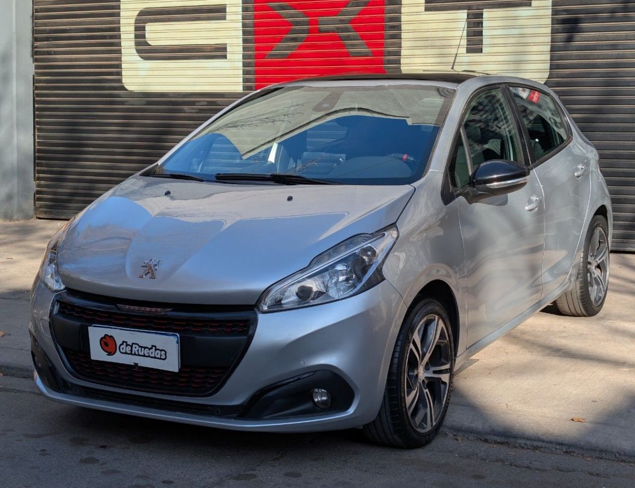 Peugeot 208 Usado Financiado en Mendoza, deRuedas