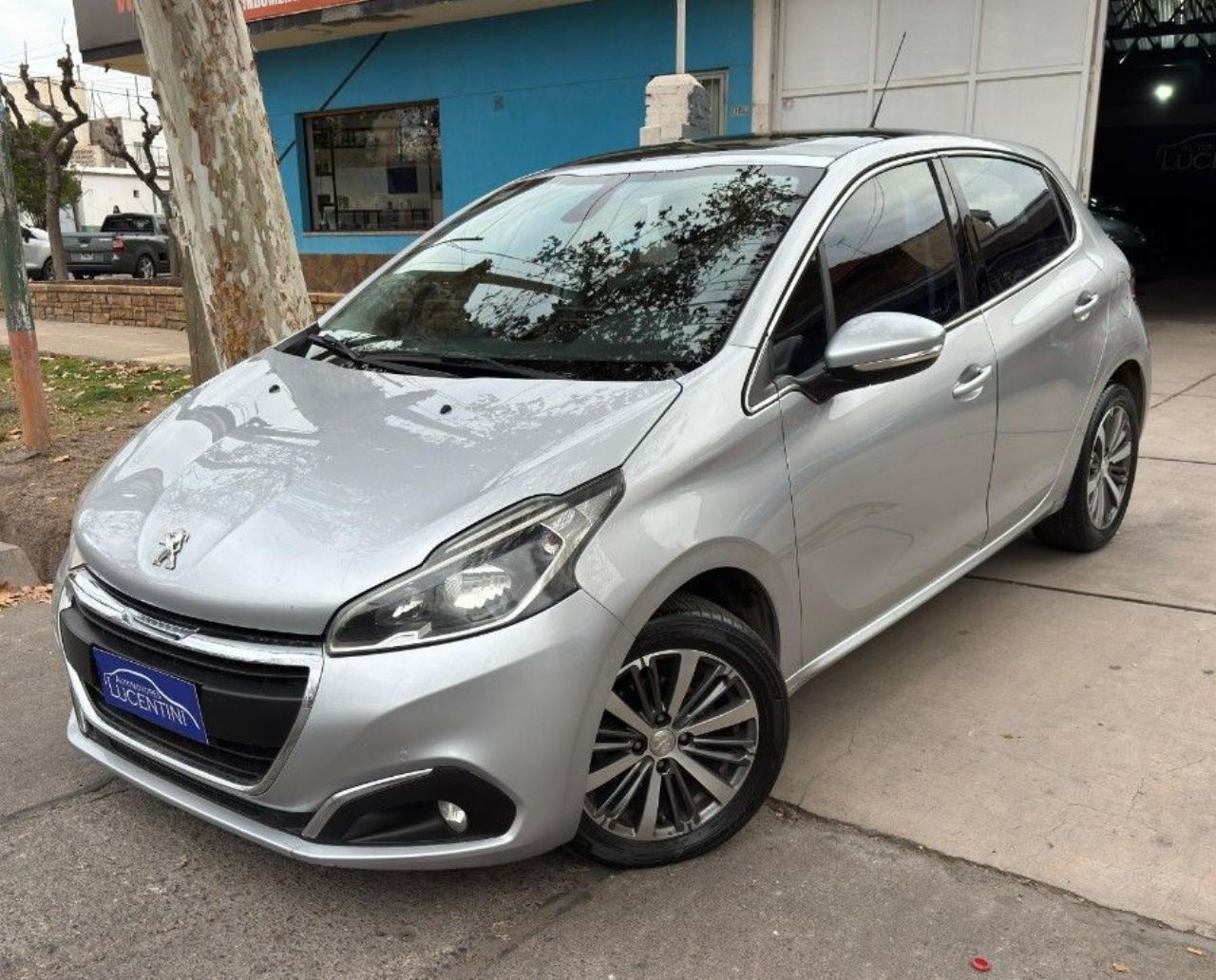 Peugeot 208 Usado Financiado en Mendoza, deRuedas
