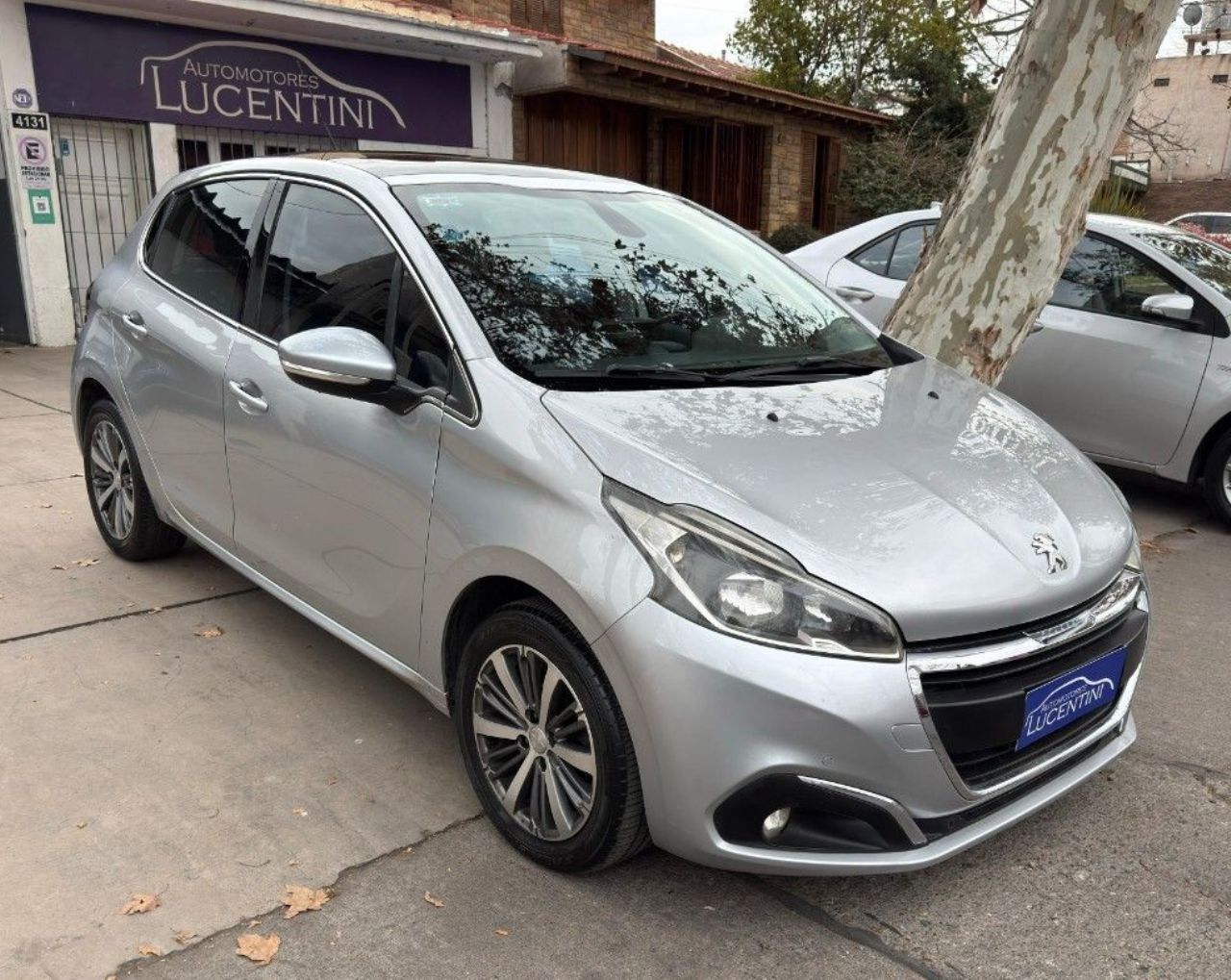 Peugeot 208 Usado Financiado en Mendoza, deRuedas