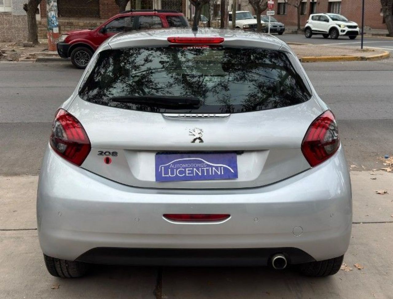 Peugeot 208 Usado Financiado en Mendoza, deRuedas