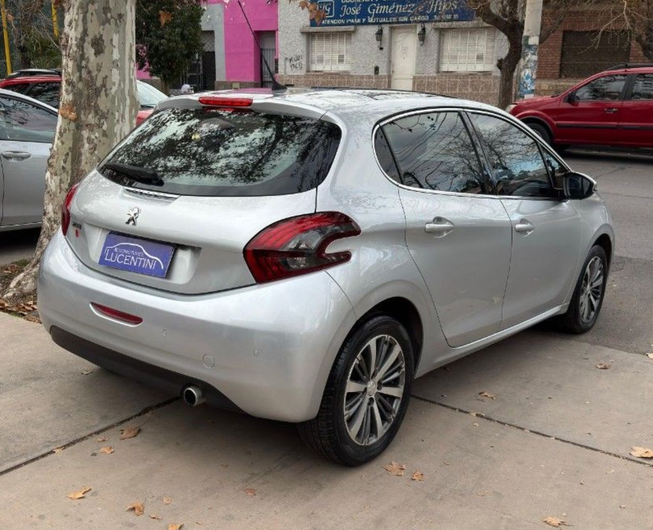 Peugeot 208 Usado Financiado en Mendoza, deRuedas