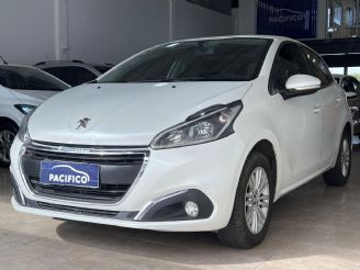 Peugeot 208 Usado en Córdoba Financiado
