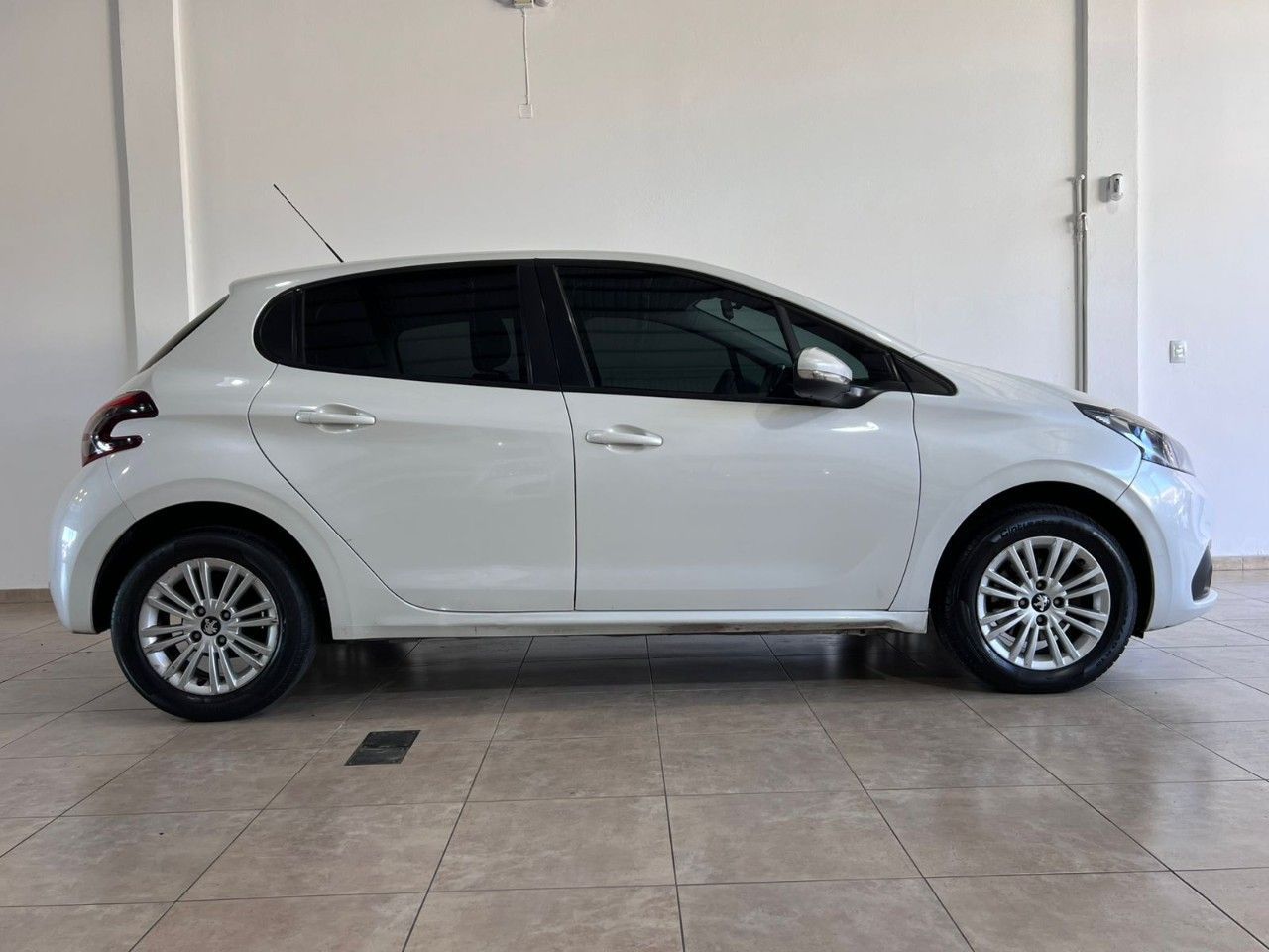 Peugeot 208 Usado Financiado en Córdoba, deRuedas