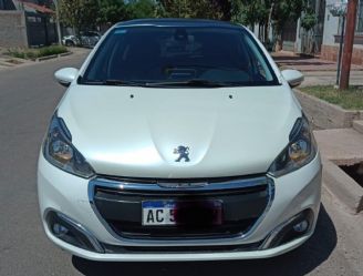 Peugeot 208 Usado en Mendoza