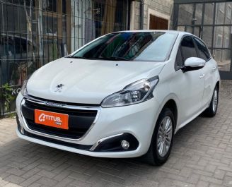 Peugeot 208 Usado en Córdoba Financiado