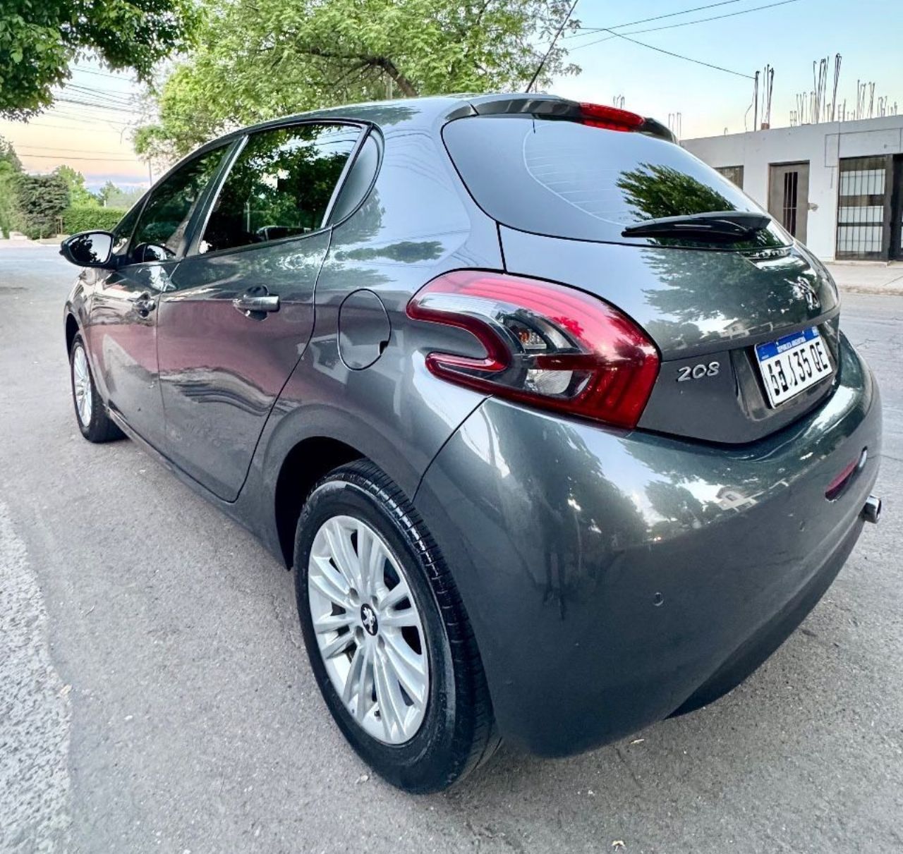 Peugeot 208 Usado Financiado en Mendoza, deRuedas