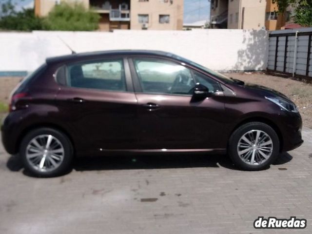 Peugeot 208 Usado en Mendoza, deRuedas