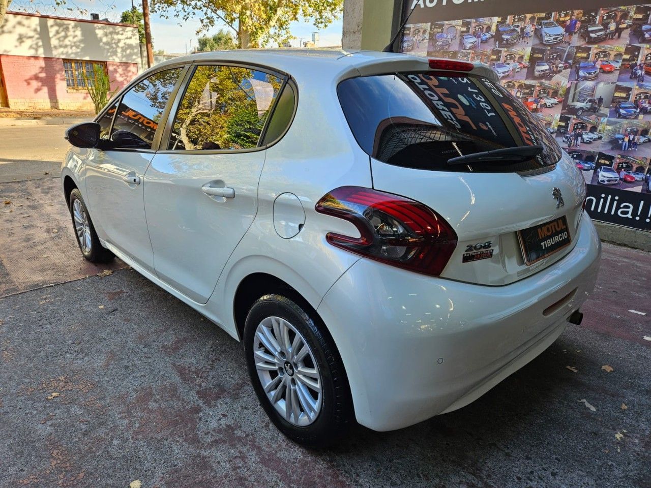 Peugeot 208 Usado Financiado en Mendoza, deRuedas