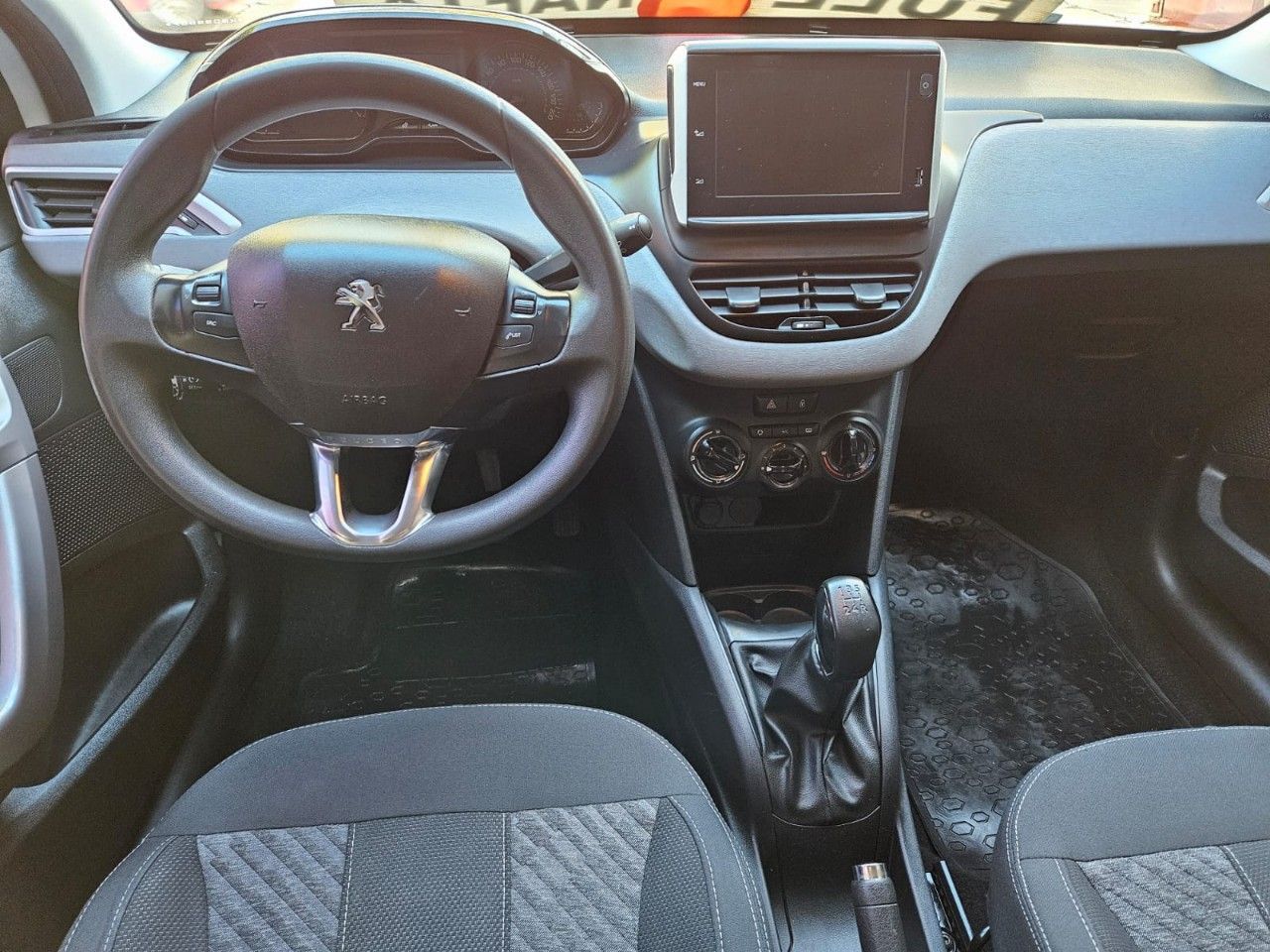Peugeot 208 Usado en Mendoza, deRuedas