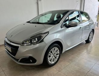Peugeot 208 Usado en Córdoba Financiado