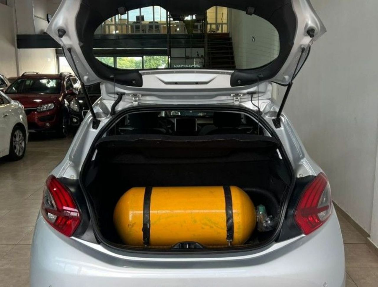 Peugeot 208 Usado Financiado en Córdoba, deRuedas